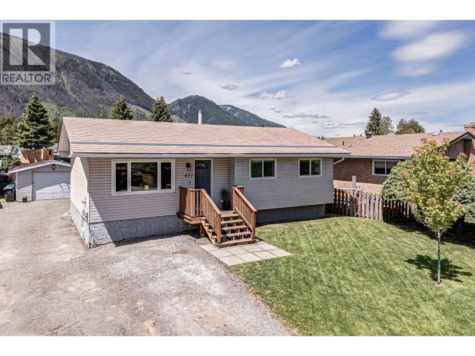 Property Photo: 471 Engelmann Spruce Drive BC V0B 2G0