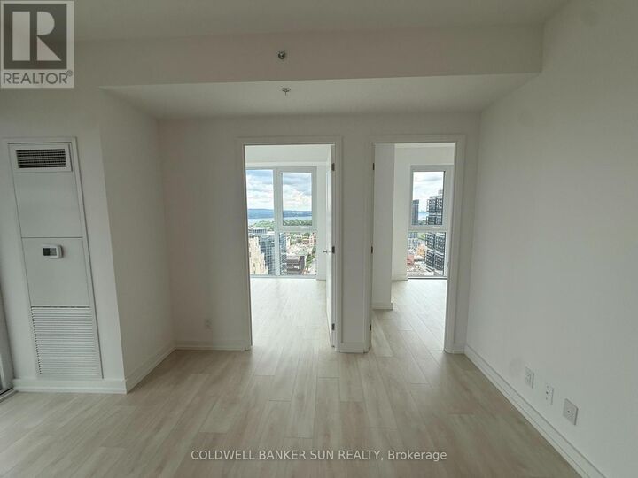 Property Photo: 75 James Street South 2502 ON L8P 2Y9