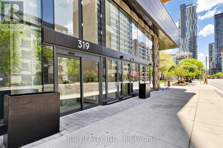 Property Photo:  319 Jarvis Street 2206  ON M5B 2C2 