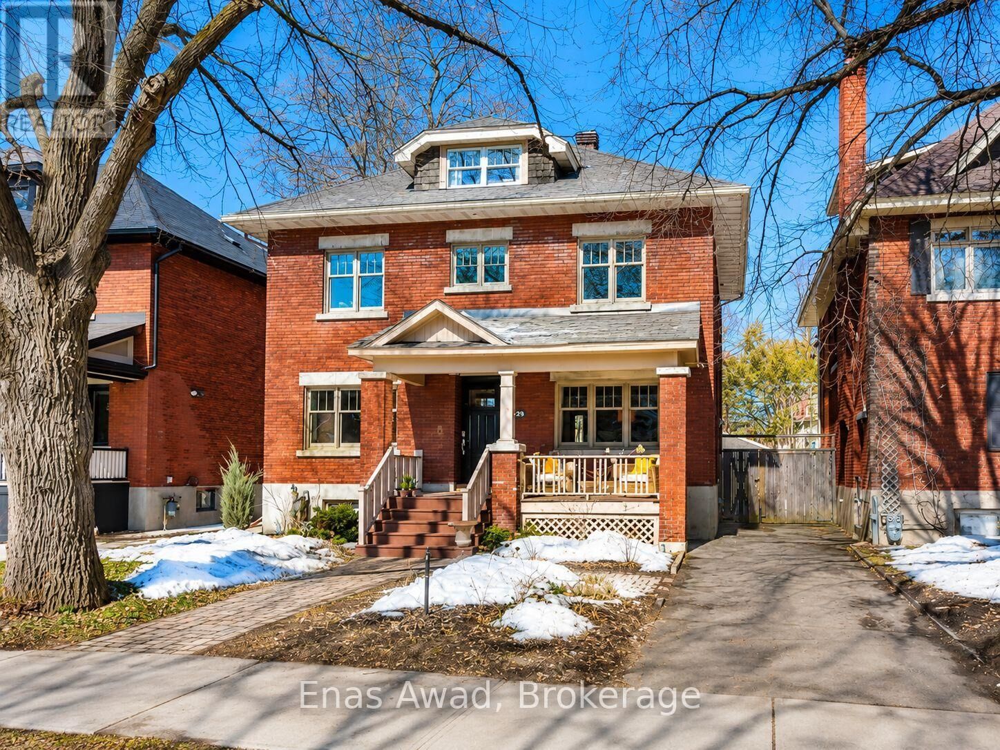 Property Photo: 405 3rd Avenue ON K1S 2K6