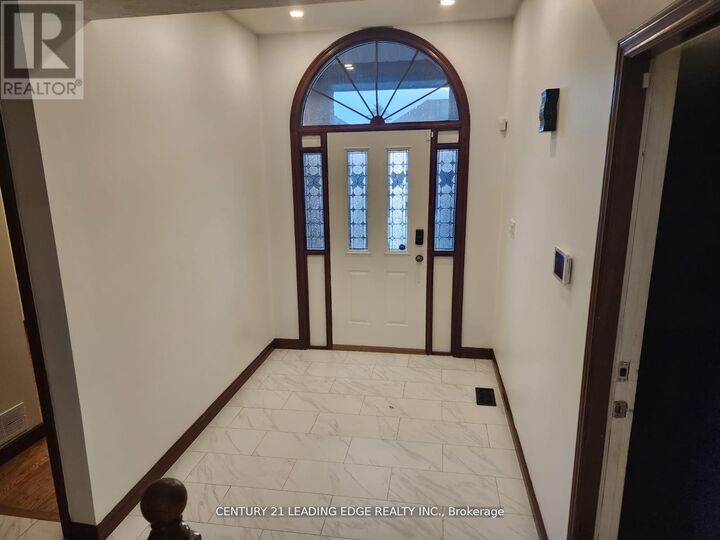 Property Photo:  11 Westlawn Drive  ON L9B 2J4 
