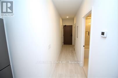 Property Photo:  225 Sumach Street 802  ON M5A 3K3 