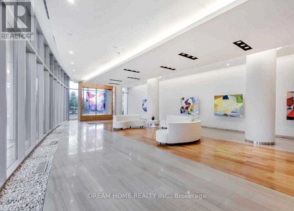 Property Photo: 70 Forest Manor Road 2009 ON M2J 0A9