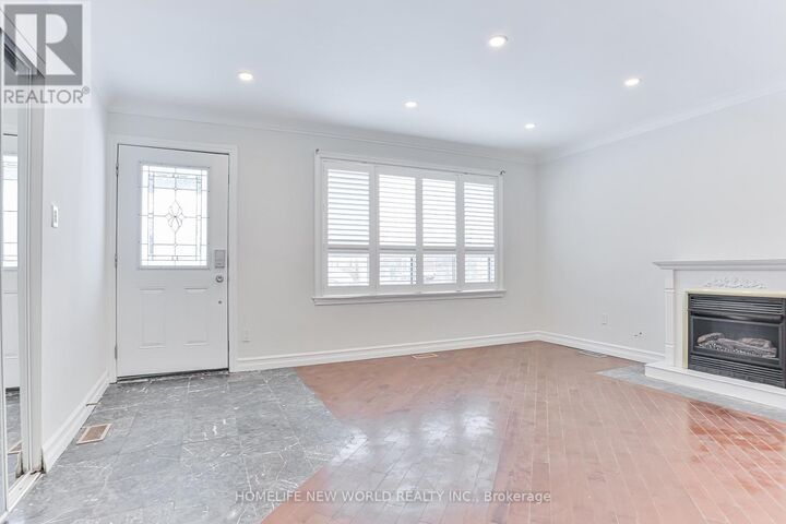 Property Photo:  3 Erlesmere Avenue  ON L6W 2T4 