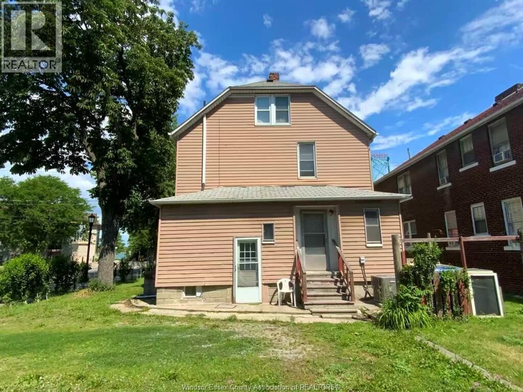 Property Photo:  2995 University Ave W  ON N9C 1G4 