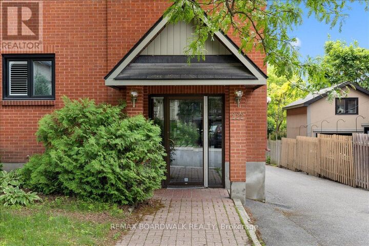 Property Photo:  222 Russell Avenue 304  ON K1N 7X5 