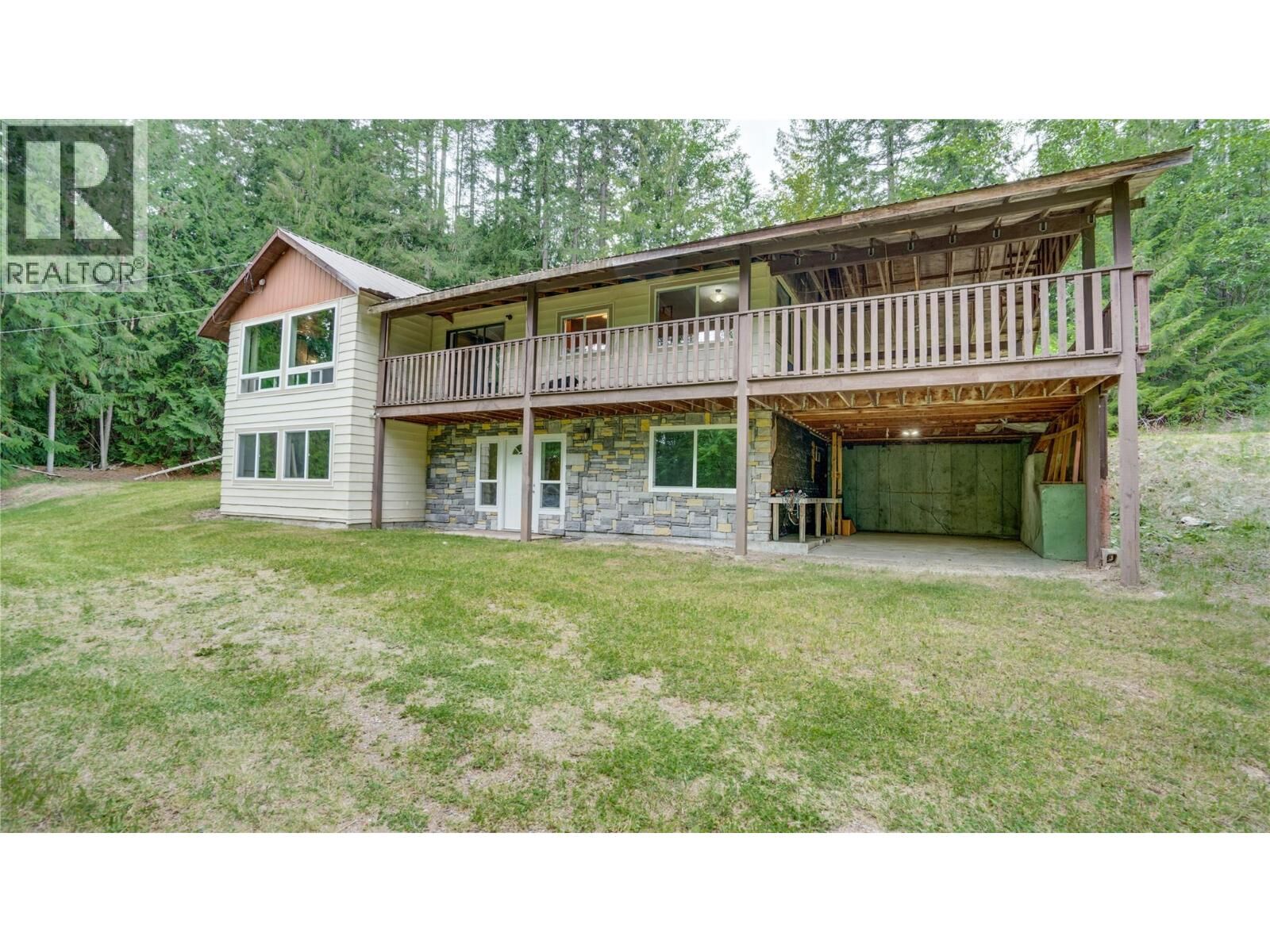 Property Photo:  454 Grandview Bench Road  BC V1E 2Y4 