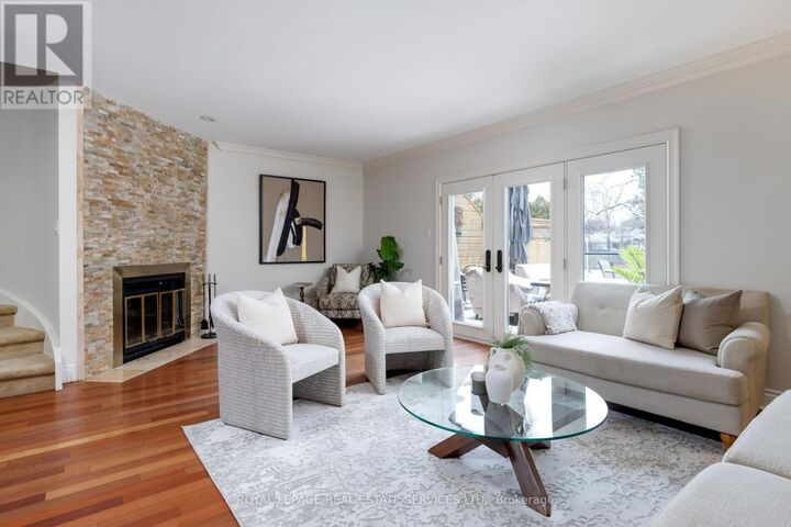 Property Photo: 68 Tradewind Drive ON L6L 6K8
