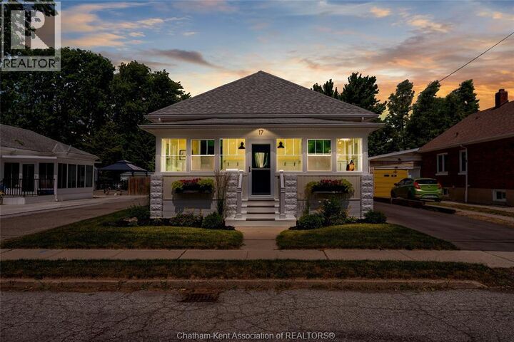 Property Photo:  17 Lowe Street  ON N7L 1J6 