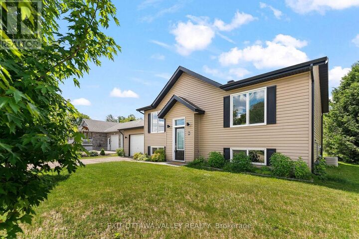 Property Photo: 9 Minto Street ON K0J 1C0
