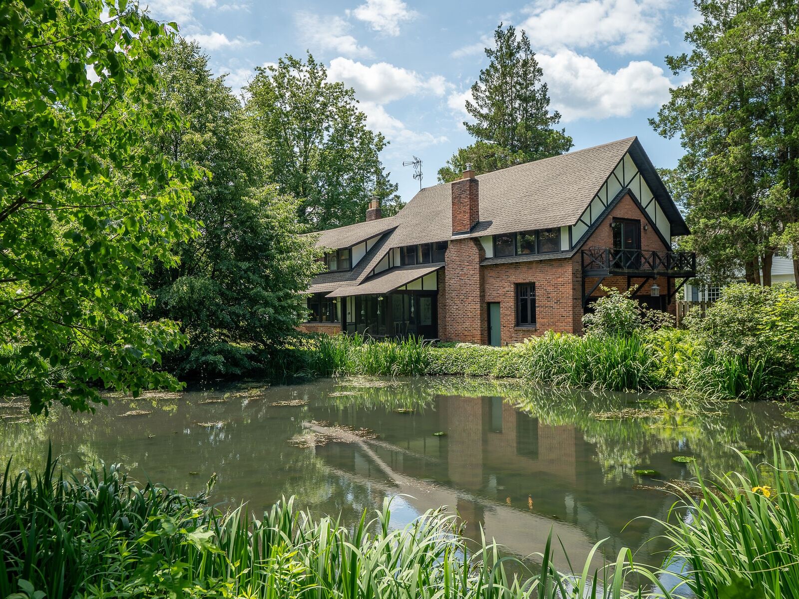 Property Photo:  410 Shorehaven Drive  PA 16505 