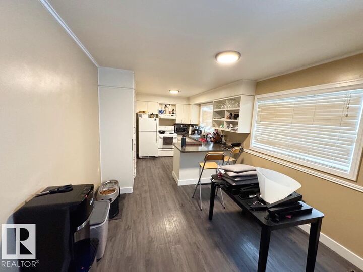 Photo de la propriété: 5114 44 Avenue AB T0A 3A4