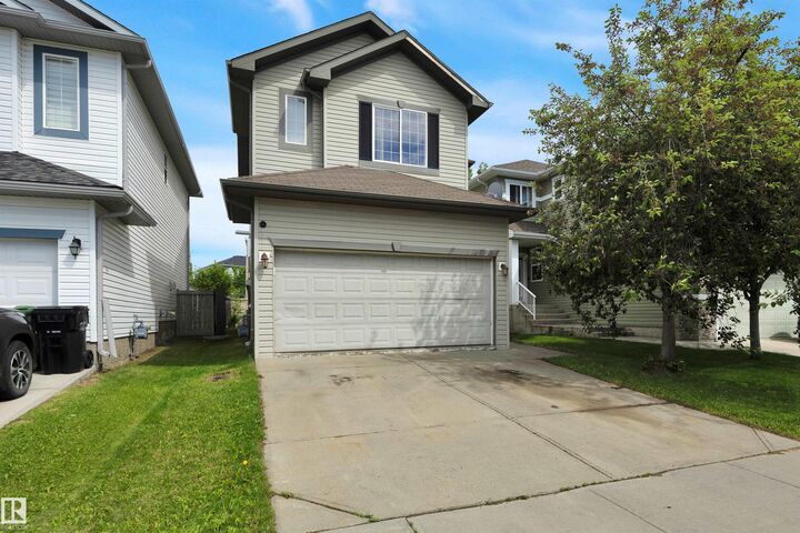 Property Photo:  43 Sutherland Street  AB T9E 8R6 