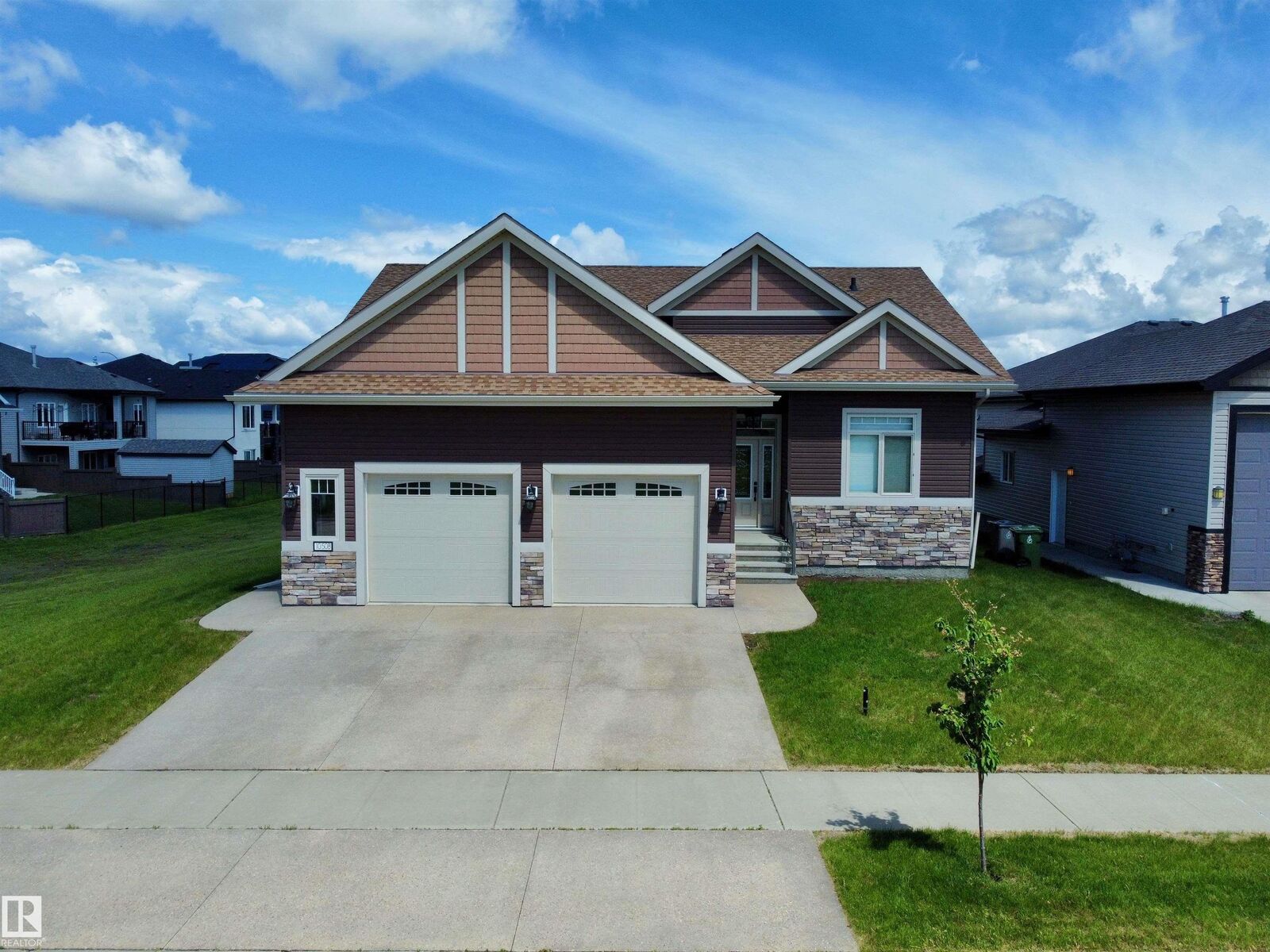 Property Photo: 10508 103 AB T8R 0E7