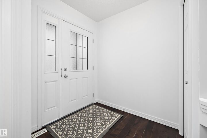 Property Photo:  27 Hudson Cove  AB T7X 0R8 