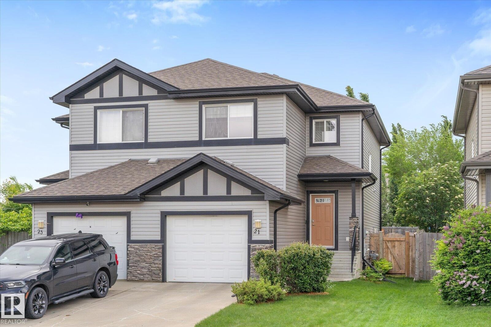 Property Photo:  21 Hartwick Court  AB T7X 0K2 