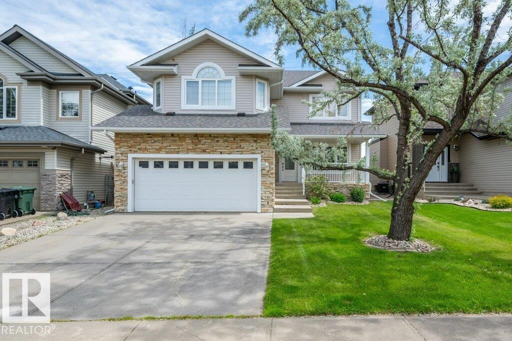 Property Photo:  33 Chatwin Road  AB T8H 2S7 