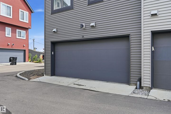 Property Photo: 1010 Rabbit Hill Road SW 54 AB T6W 4G7