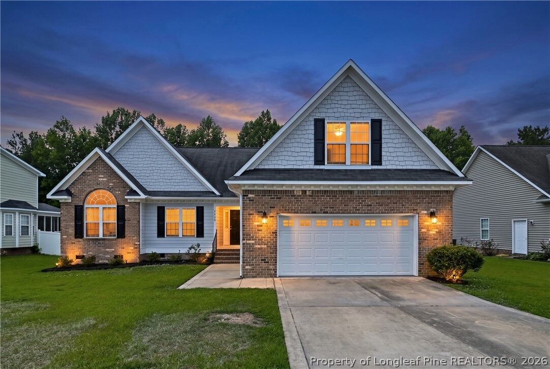 Property Photo:  263 Thorncliff Drive  NC 28376 