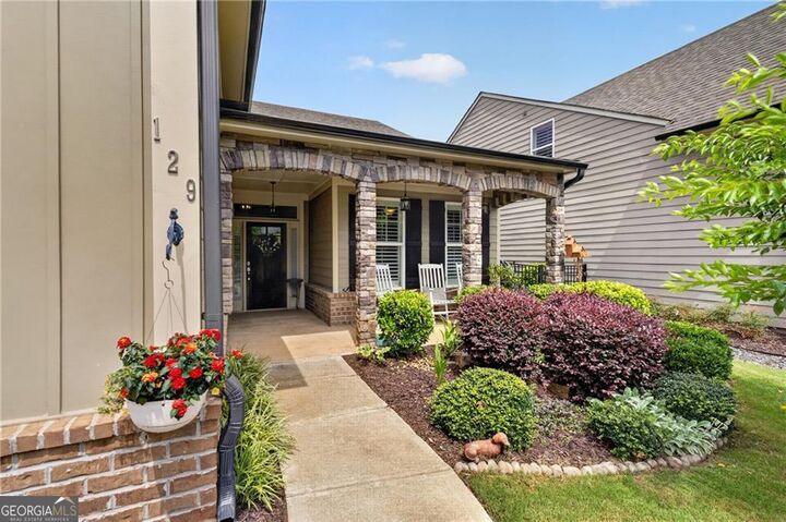 Property Photo:  129 Altmore Way  GA 30188 