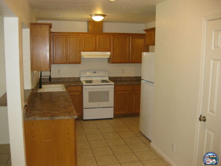 Property Photo: 1661 Yucca Dr CA 92243