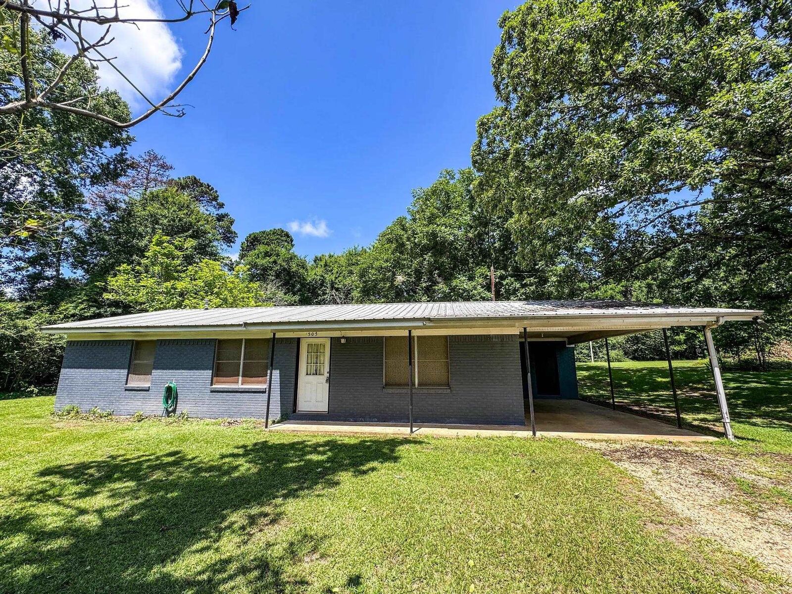 Property Photo:  505 Pinecrest Dr  TX 75630 