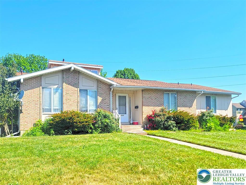 Property Photo: 1401 Pennsylvania Street PA 18102