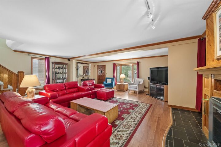 Property Photo:  50 Lispenard Avenue  NY 10801 