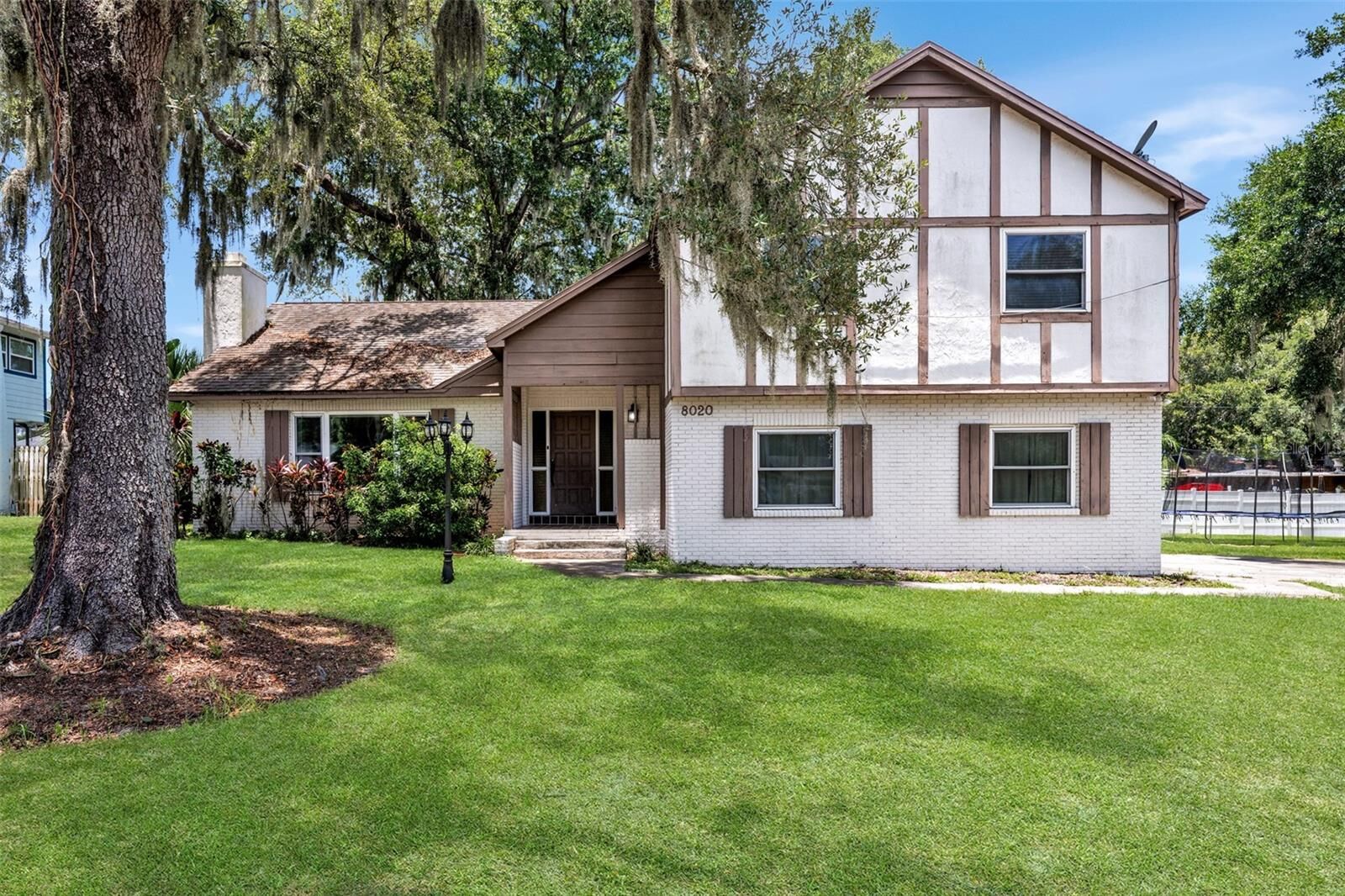 Property Photo:  8020 Tierra Verde Drive  FL 33617 