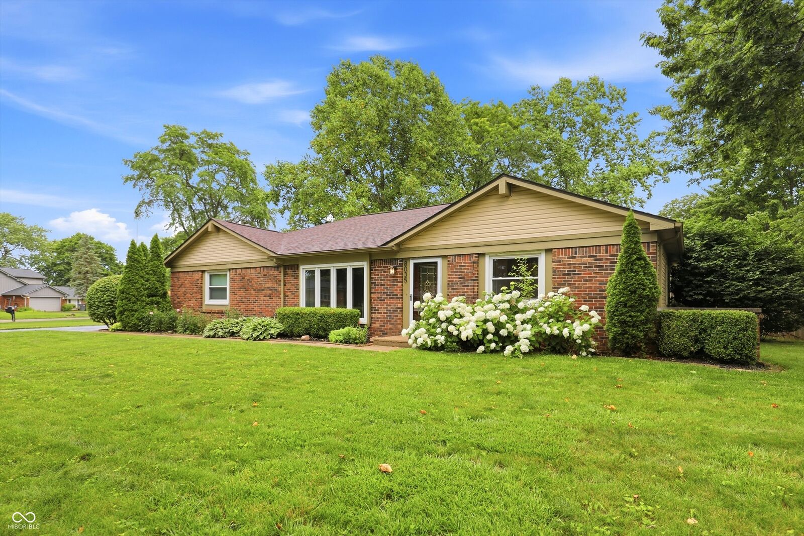Property Photo:  8035 Vineyard Drive  IN 46260 