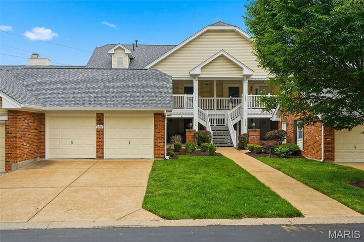 Property Photo:  7312 Woodlawn Colonial Lane  MO 63119 