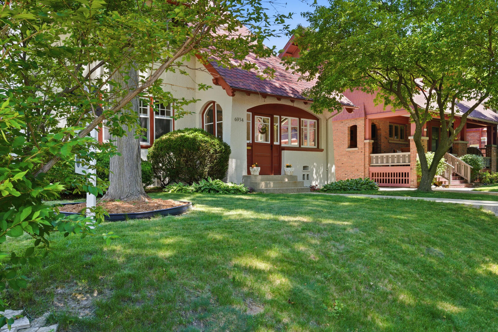 Property Photo:  6934 Cedar St  WI 53213 