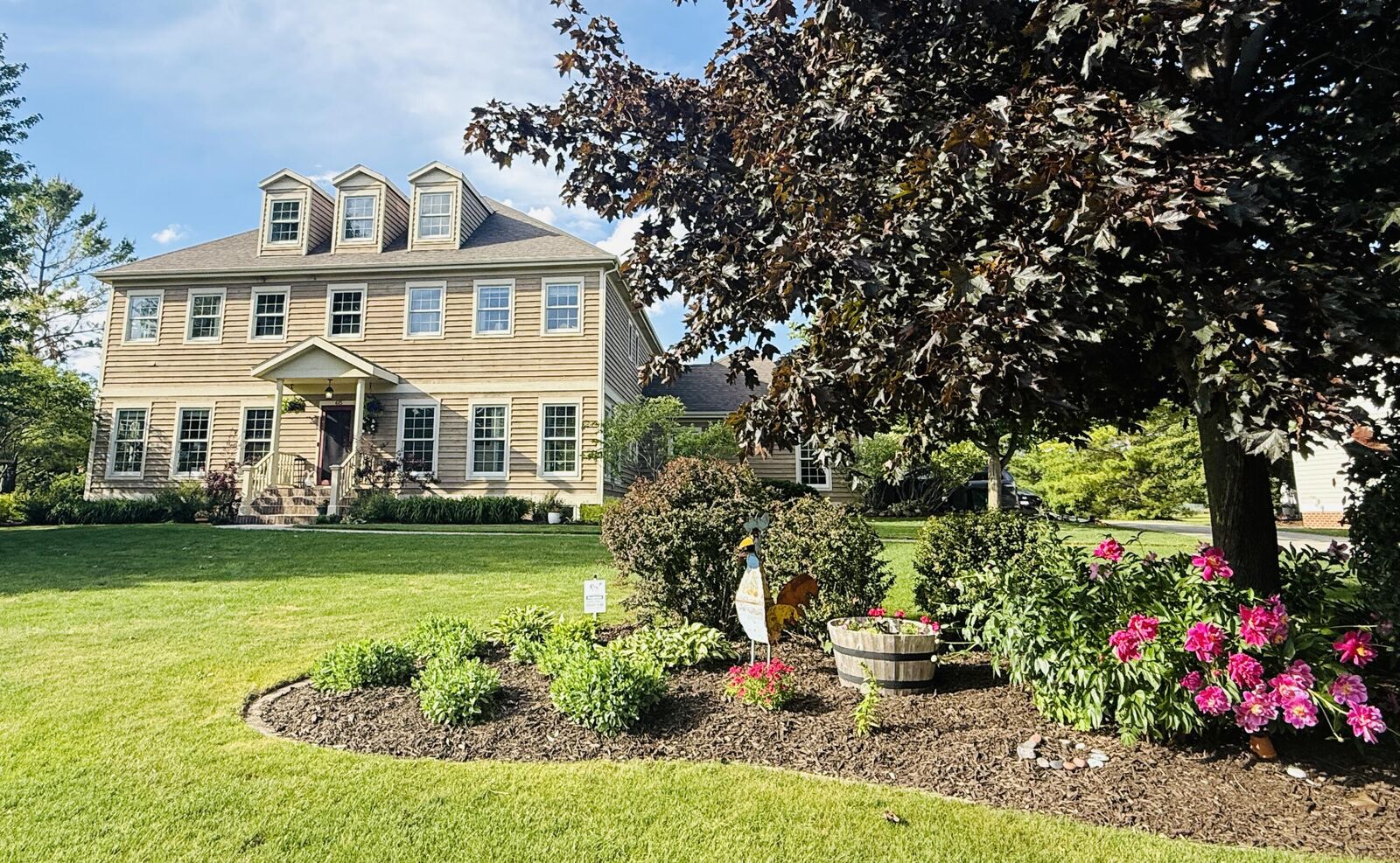 Property Photo: 615 Treehouse Pkwy WI 53044