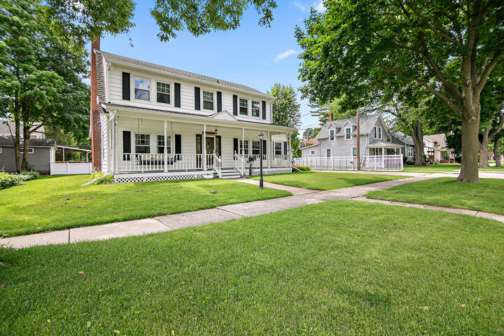 Property Photo: 311 W 2nd Street IL 60954