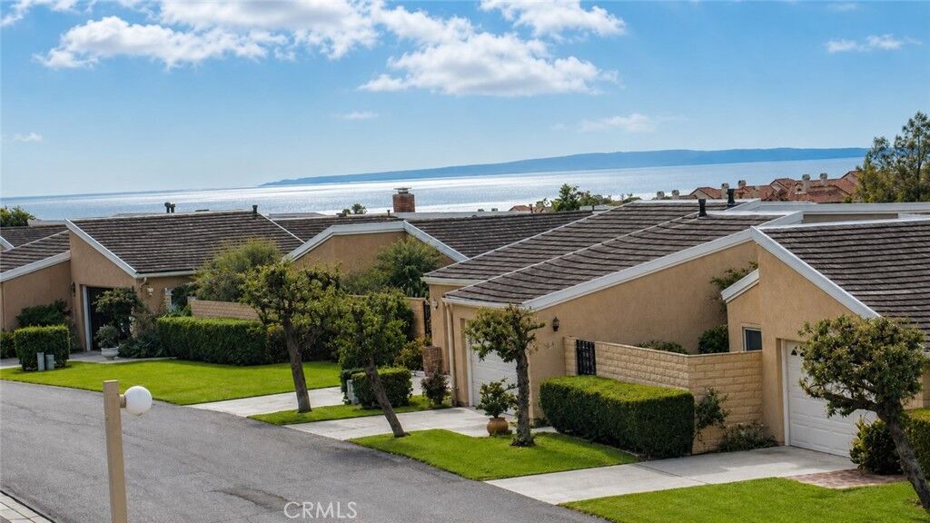 Property Photo: 30991 Carrara Road CA 92677