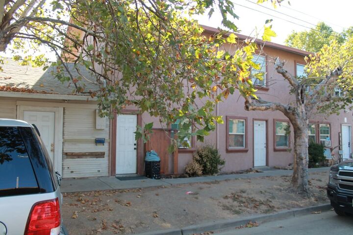 Property Photo: 31 E 3rd Street CA 95901