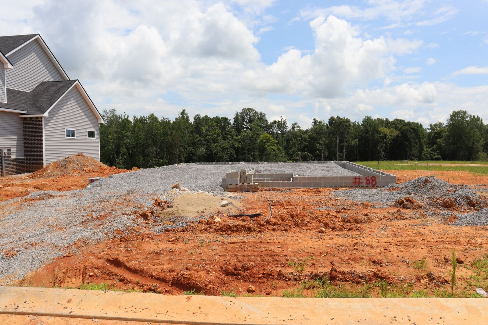 Property Photo: 840 Cedar Wood Dr TN 37043