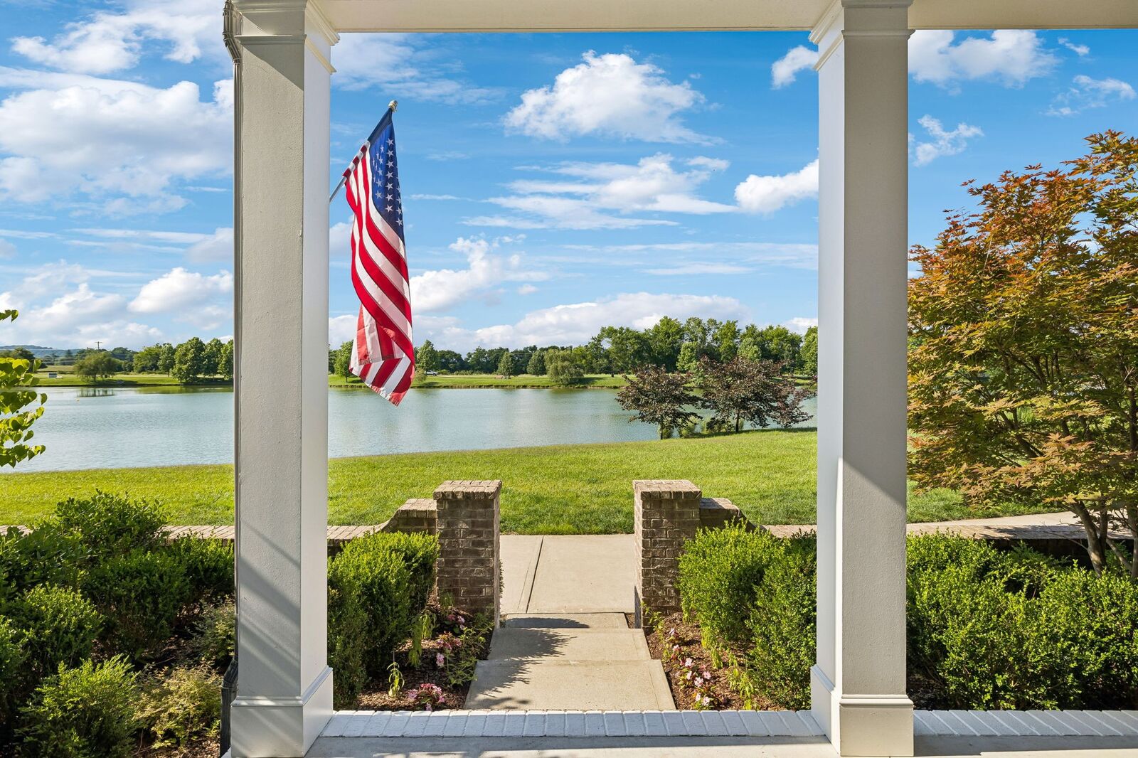 Property Photo:  171 Front St  TN 37064 
