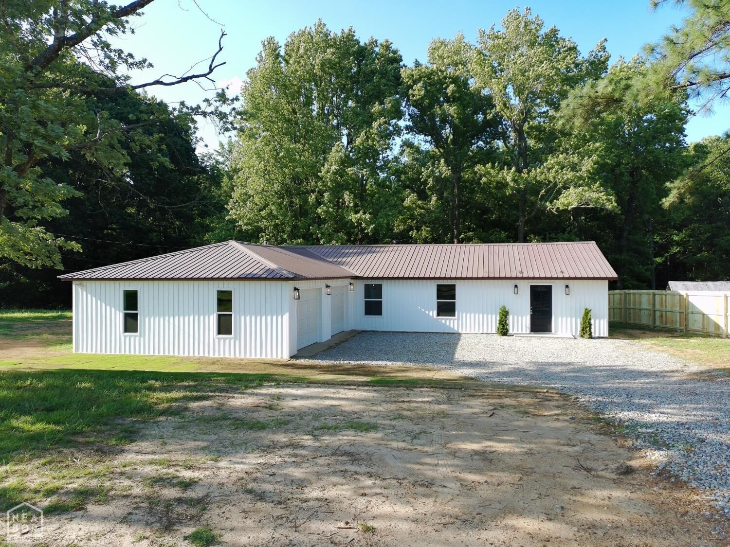 Property Photo:  1896 County Road 318  AR 72401 