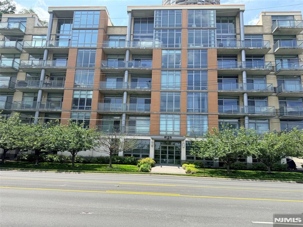 Property Photo: 8125 River Road C3 NJ 07047