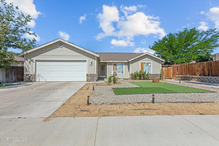Property Photo: 161 Rosecrest Drive NV 89408