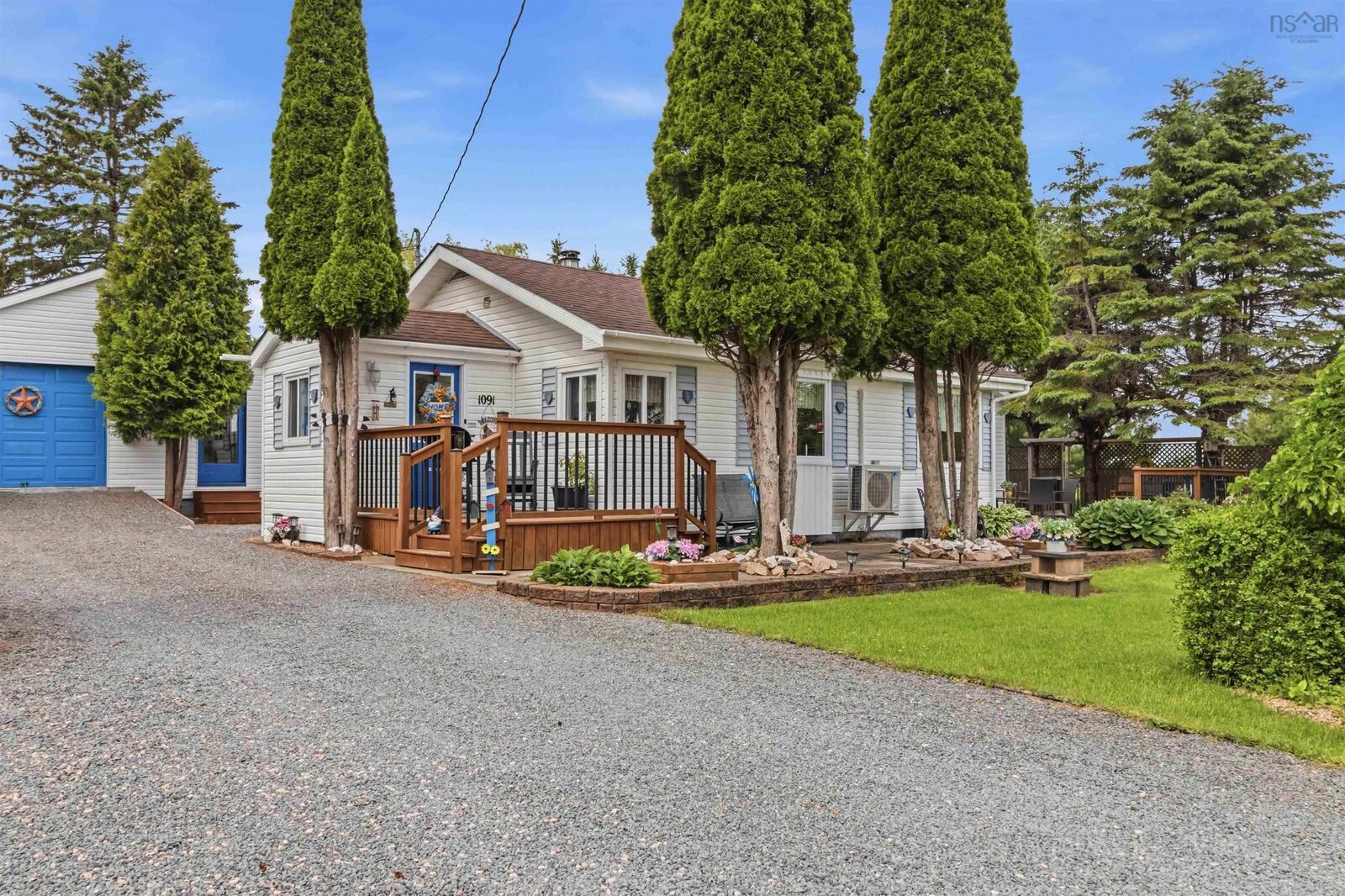 Property Photo: 1091 Ridge Road NS B0R 1H0