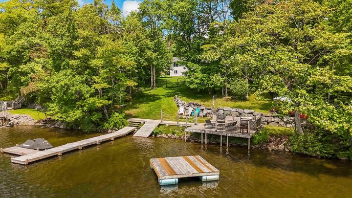Property Photo: 601 Lakeview Avenue NS B4E 3B8