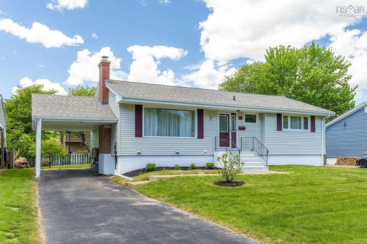 Property Photo: 21 Canary Crescent NS B3M 1R2