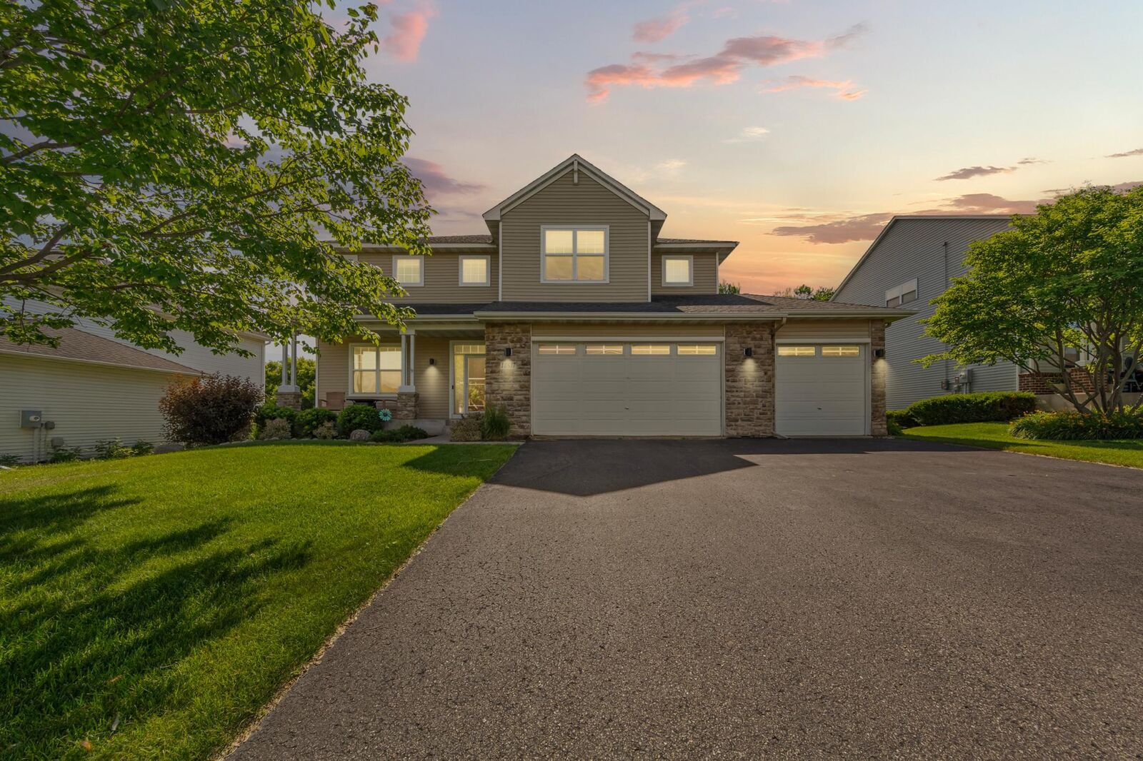 Property Photo:  13837 Azalea Avenue  MN 55068 