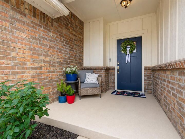 Property Photo:  8209 NW 151st Terrace  OK 73013 