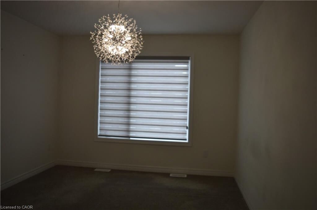 Property Photo:  32 Dryden Lane  ON L8H 0B6 