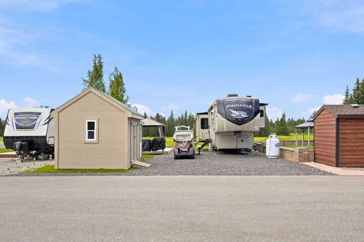 Property Photo: 32351 Range Road 55 126 AB T0M 1X0