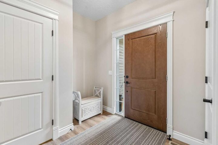 Property Photo: 1104 Bayside Drive SW AB T4B 4G9