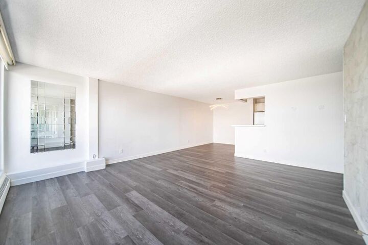 Property Photo: 8604 48 Avenue NW 712 AB T2B 5E6